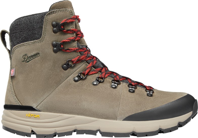 Danner Arctic 600 Side Zip hiking boots